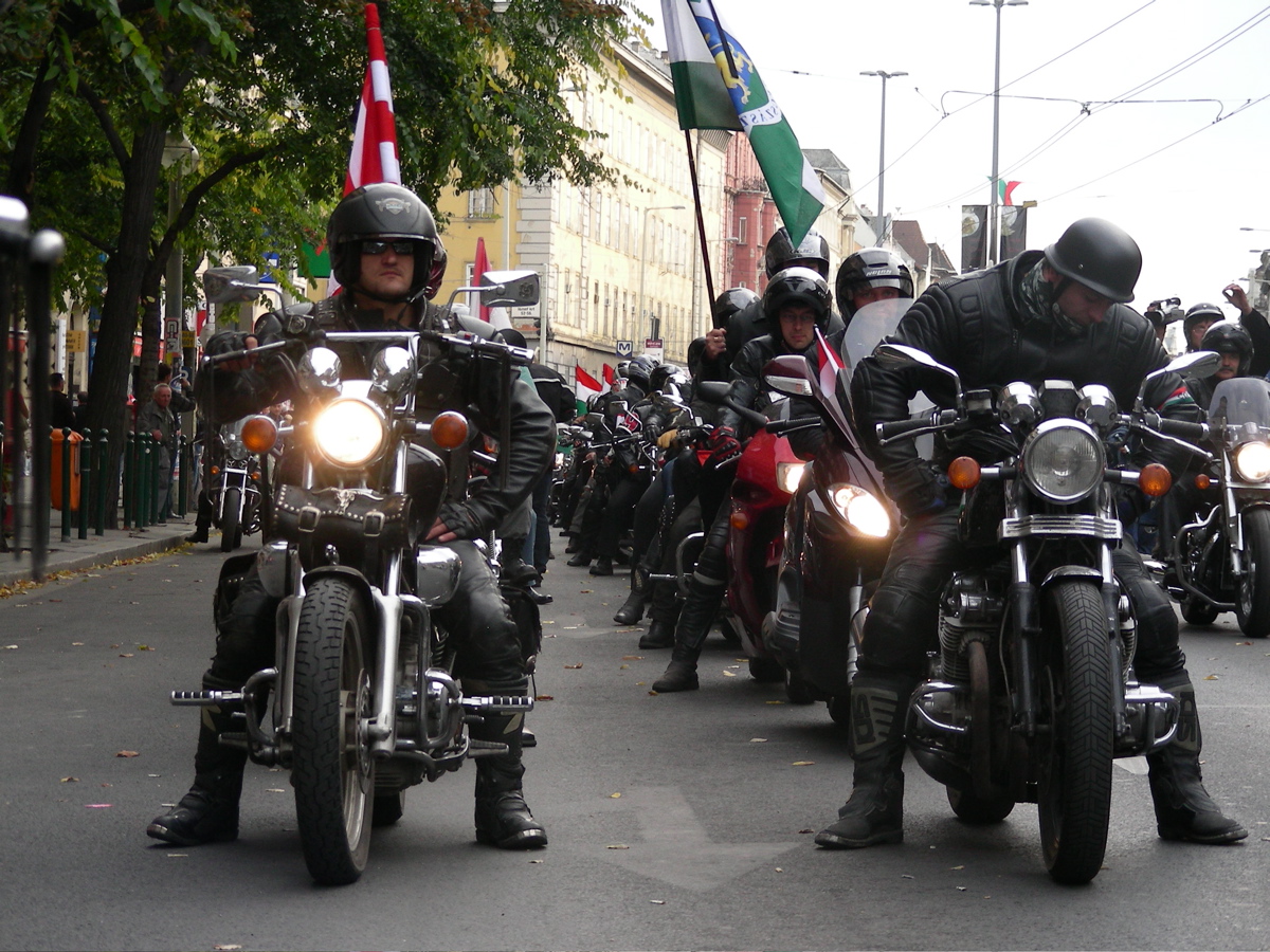 G&oacute;j motorosok