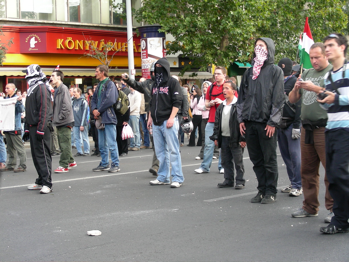 Erzs&eacute;bet t&eacute;r