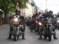 G&oacute;j motorosok (l. www.gojmotorosok.hu)